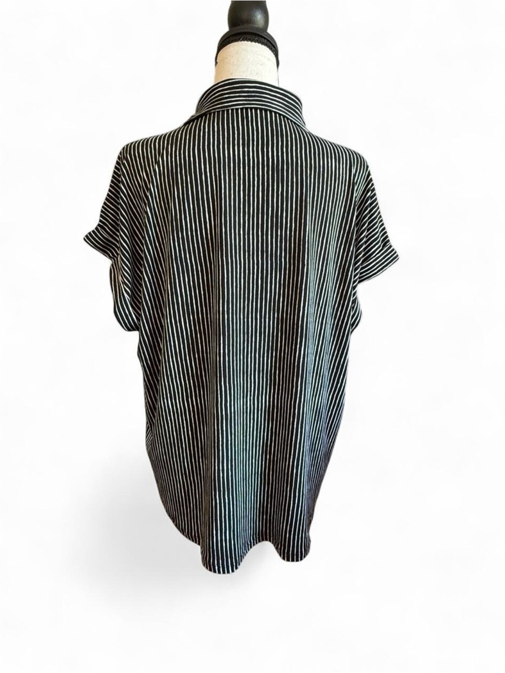 Adrianna Papell Black White Vertical Striped V-Neck Blouse Top Size L - Picture 4 of 9